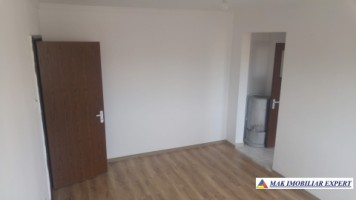 apartament-3-camere-cf-2-et-44-campulung-2