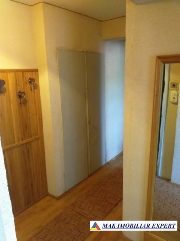 apartament-3-camere-cf-1-24-campulung-3