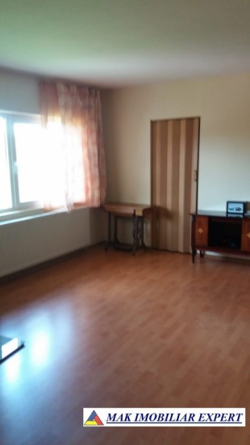 vila-7-camere-teren-1250-mp-pitesti-arges-17