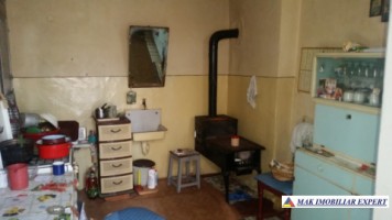 apartament-5-camere-cu-teren-de-150-mp-in-campulung-muscel-spatiu-generos-si-confortabil-pentru-familie-9