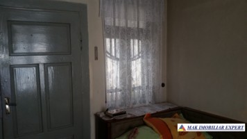 apartament-5-camere-cu-teren-de-150-mp-in-campulung-muscel-spatiu-generos-si-confortabil-pentru-familie-11