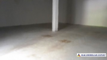 spatiu-comercial-de-1236-mp-si-teren-de-4000-mp-de-vanzare-in-godeni-arges-ideal-pentru-afaceri-comerciale-sau-industriale-9