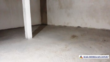 spatiu-comercial-de-1236-mp-si-teren-de-4000-mp-de-vanzare-in-godeni-arges-ideal-pentru-afaceri-comerciale-sau-industriale-12