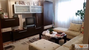 apartament-de-vanzare-cu-3-camere-decomandat-cetate