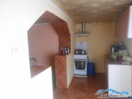 lux-imobiliare-vinde-casa-zona-ferneziu-30000-euro-negociabil-2