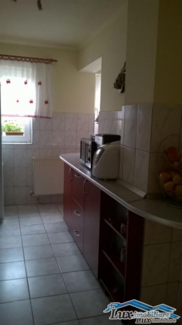 lux-imobiliare-vinde-casa-zona-minerilor-98000-euro-3