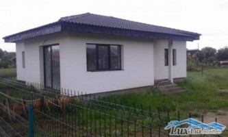 lux-imobiliare-vinde-case-noi-tautii-magheraus-55000-euro