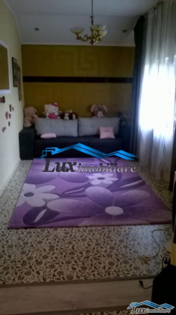 lux-imobiliare-vinde-casa-zona-m-eminescu-140000-euro-3