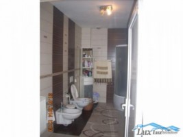 lux-imobiliare-vinde-casa-cu-piscina-sighetu-marmatiei-300000-euro-4