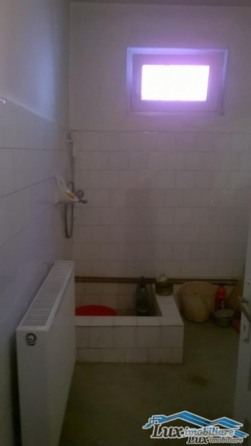 lux-imobiliare-vinde-casa-duplex-zona-v-alecsandri-90000-euro-3