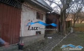 lux-imobiliare-vindeschimba-casa-tautii-de-sus-1