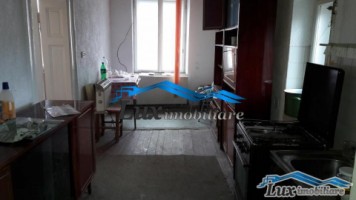 lux-imobiliare-vinde-casa-zona-narghila-centru-vechi