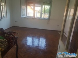 lux-imobiliare-vinde-2-case-in-baia-sprie-95000-euro-10