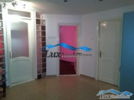 spatiu-comercial-de-vanzare-zona-bld-traian-119000e-1