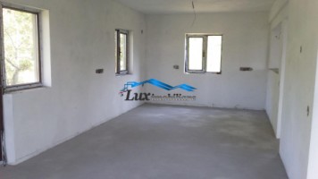 lux-imobiliare-vinde-casa-mare-baia-sprie-120000-euro-3