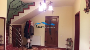 lux-imobiliare-vindeschimba-casa-zona-cicirlau-4