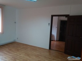 spatiu-comercial-zona-george-cosbuc-700e-3