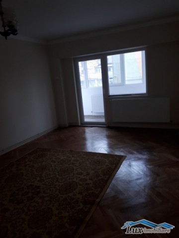 apartament-3-camere-zona-bld-traian-300e-3