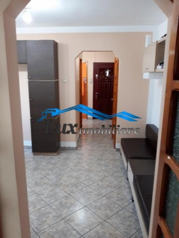 apartament-3-camere-garaj-zona-vlad-tepes-55000-e-2