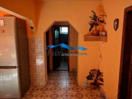 apartament-3-camere-zona-petre-dulfu-55000-e-2