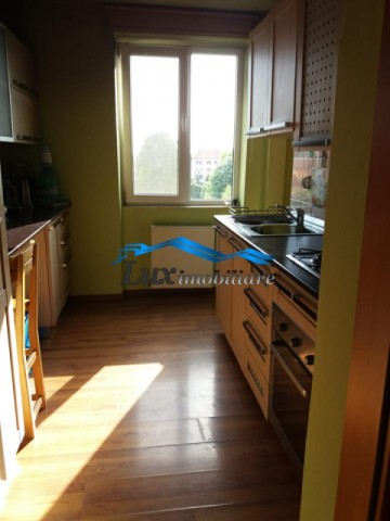 apartament-3-camere-de-vanzare-zona-iuliu-maniu-facultatea-de-nord-5