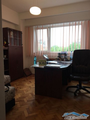 apartament-3-camere-garaj-zona-mara-81000-e-2