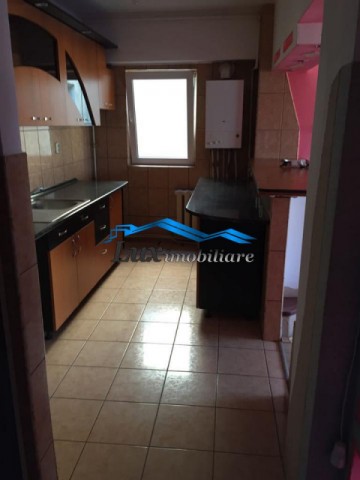 apartament-3-camere-zona-traian-50000-e-1