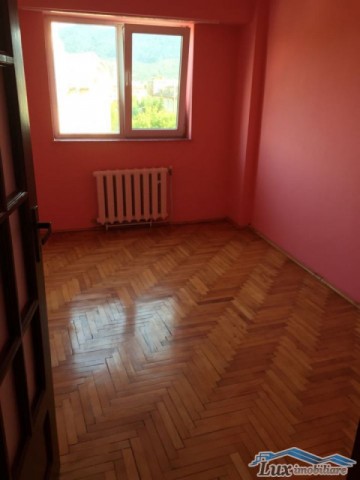 apartament-3-camere-zona-traian-50000-e-8