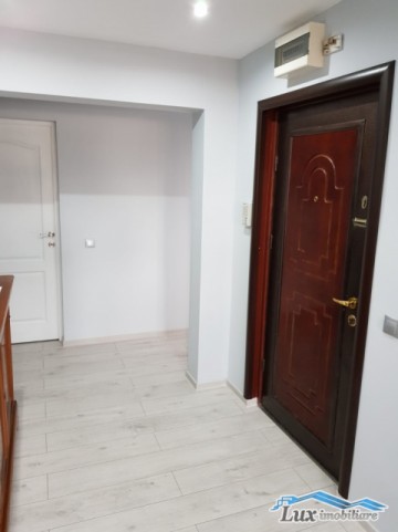 apartament-3-camere-zona-culturii-ultracentral-100000e-10