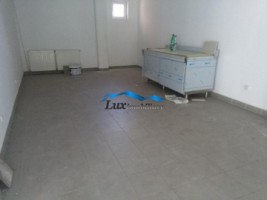 spatiu-comercial-zona-meda-1000euro-3