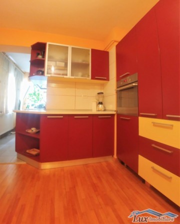 apartament-4-camere-zona-caffe-rotunda-bul-traian-85000-e-2