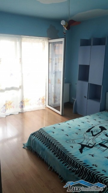 apartament-3-camere-zona-republicii-canal-7-56500-e-1