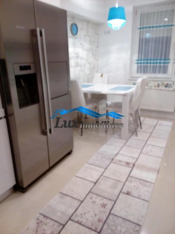 apartament-4-camere-garaj-zona-muzelul-de-mineralogie-95000e-2