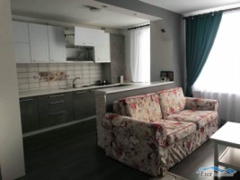 apartament-3-camere-zona-hotel-europa-83000-e-2