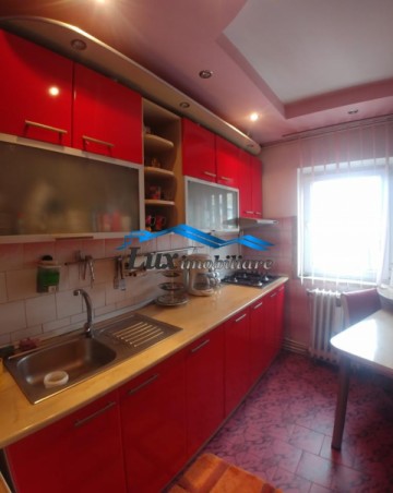 apartament-3-camere-zona-unirii-hotel-mara-77000-e