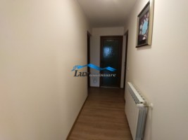 lux-imobiliare-vinde-casa-cu-garaj-9