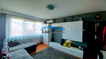 lux-imobiliare-vinde-apartament-2-camere-zona-semiluna