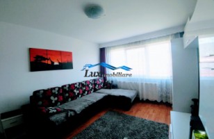 lux-imobiliare-vinde-apartament-2-camere-zona-semiluna-1