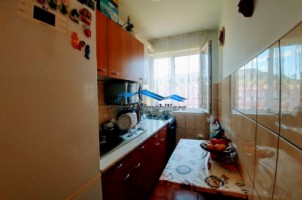 lux-imobiliare-vinde-apartament-2-camere-zona-semiluna-4