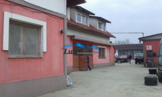 lux-imobiliare-vinde-casa-cu-20-ari-teren