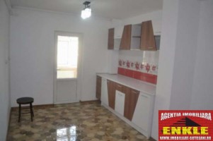 apartament-3-camere-zona-piata-mare