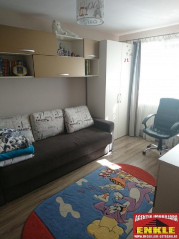 apartament-3-camere-zona-primaverii-4