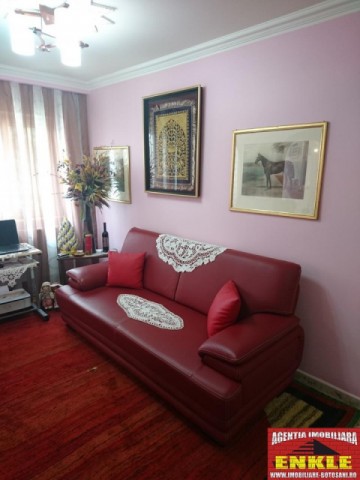 apartament-4-camere-zona-directia-muncii-1