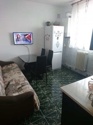 apartament-2-camere-zona-bulevardcoltomoroveanu-3