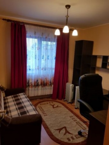 apartament-4-camere-zona-capat-1