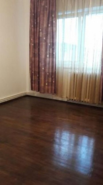 apartament-4-camere-zona-bucovina-1