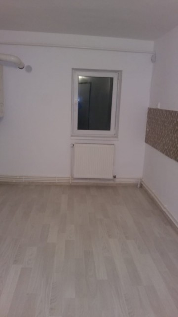 apartament-4-camere-zona-mall-5