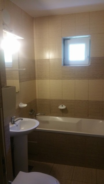 apartament-4-camere-central-1