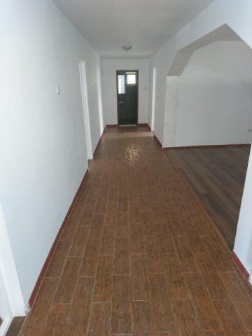 casa-4-camere-zona-centrala-2