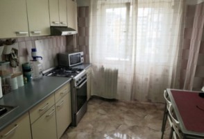 apartament-cu-3-camere-in-zona-margeanului-3